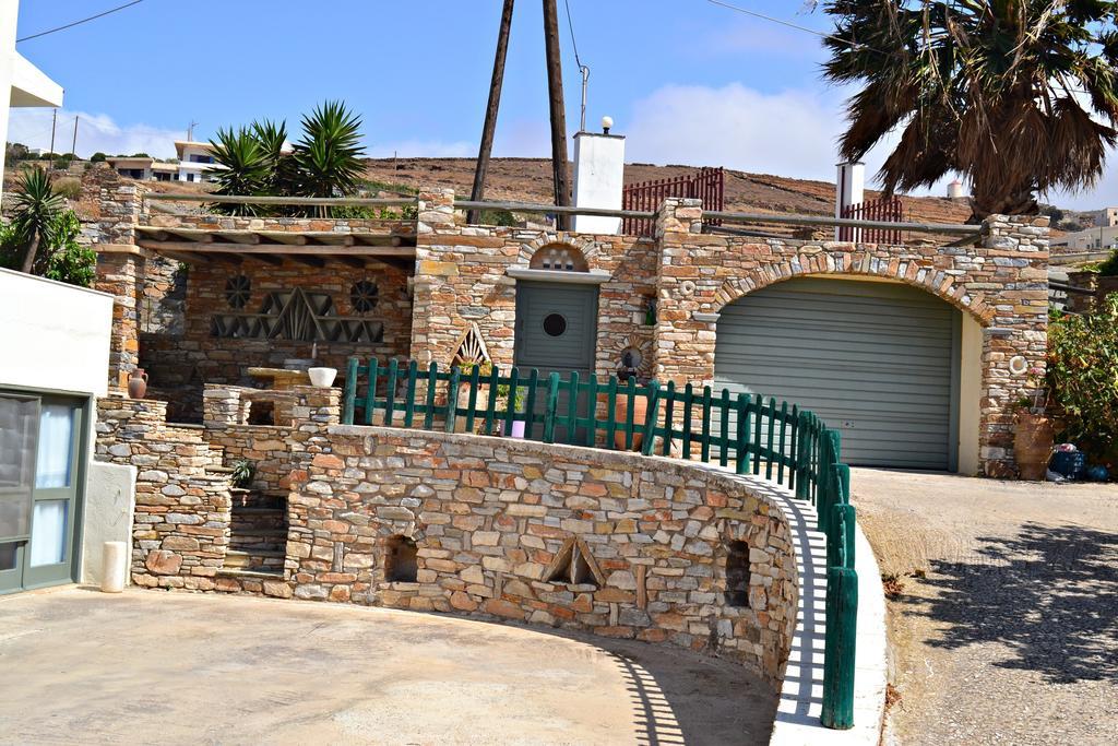 Stelios Zalonis Apartments Wyspa Wyspa Tinos Zewnętrze zdjęcie